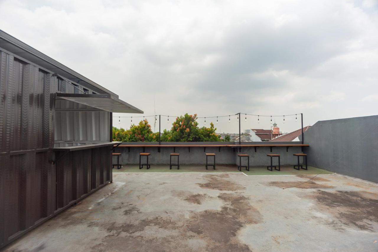 Reddoorz Syariah Near Grand Galaxy Park Hotel Ceger Luaran gambar
